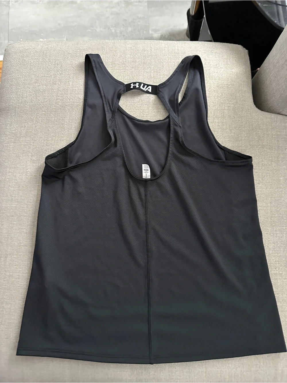 Under Armour White And Black Women's Mesh-Panel Racerback Tank - Picture 9 of 9